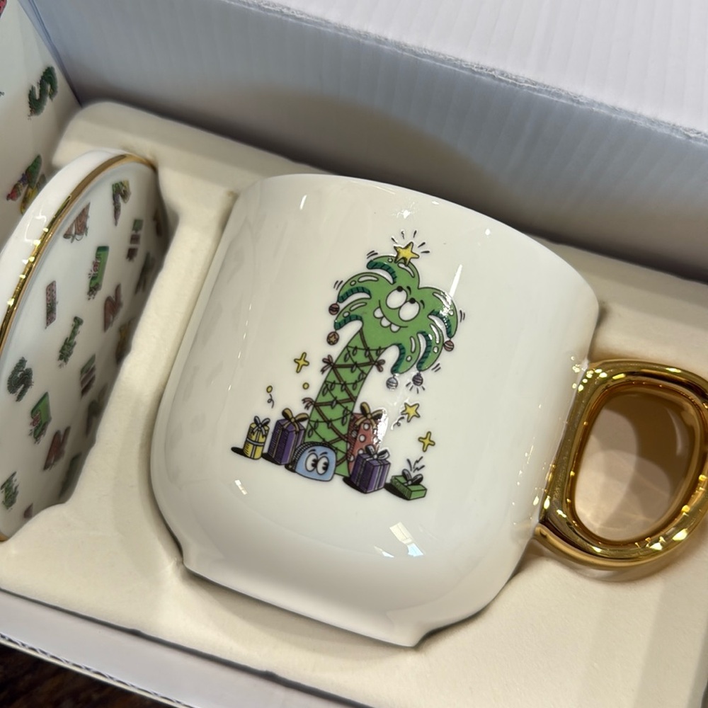 Rare Ceramic Innisfree Mug by Steven Harrington with Palm Tree Design.